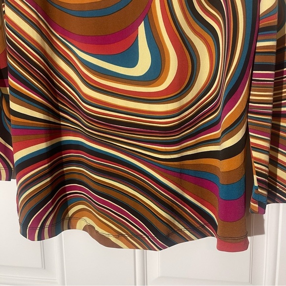 ❤️2/$15 or 3/$21❤️ CSC Studios Retro Swirled Long Sleeve Top, Size XS - Picture 9 of 13